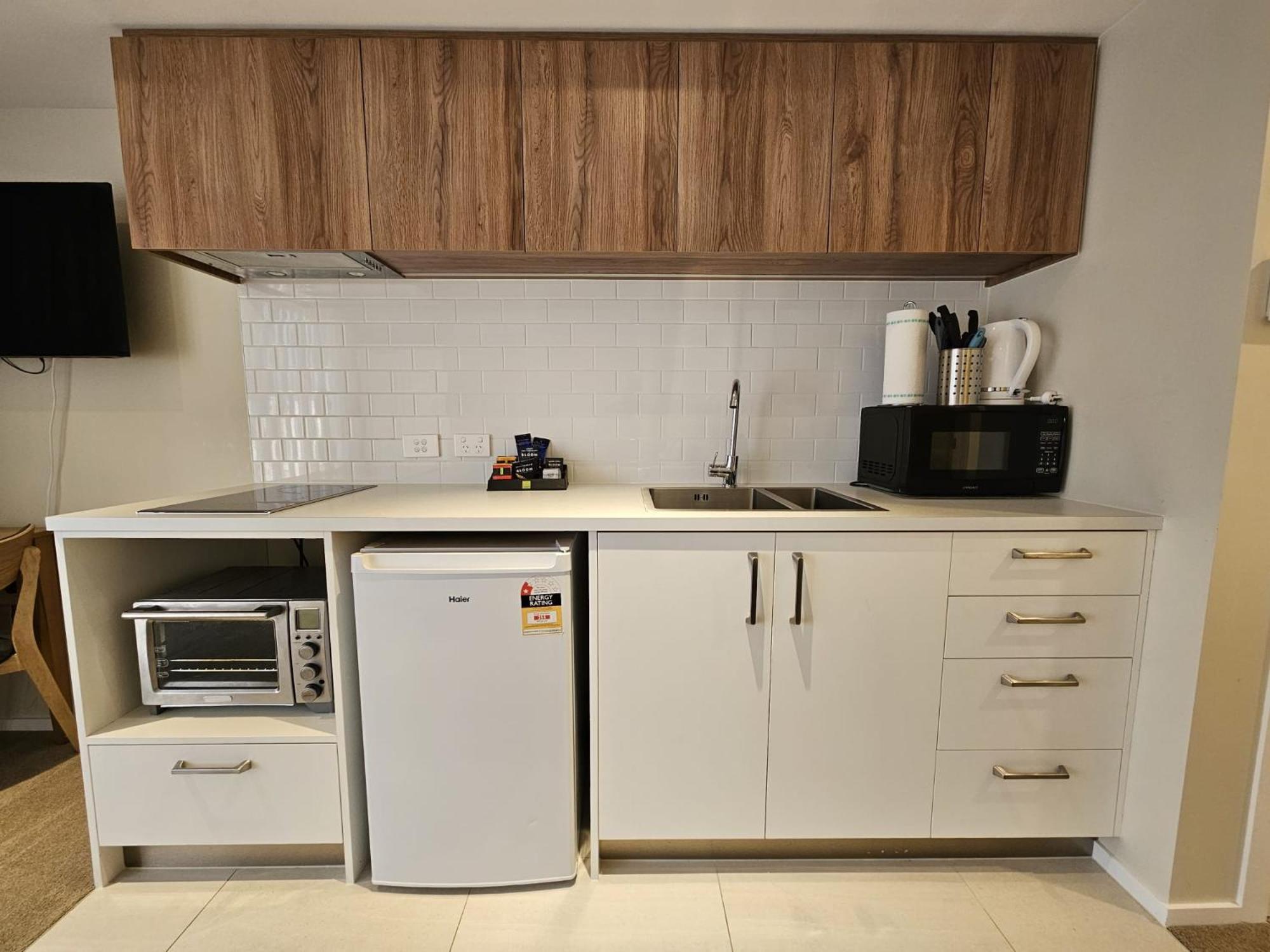 Queenstown Studio - 5Mins To Airport - Aircond - Free Wifi - Walk To Centre Екстериор снимка