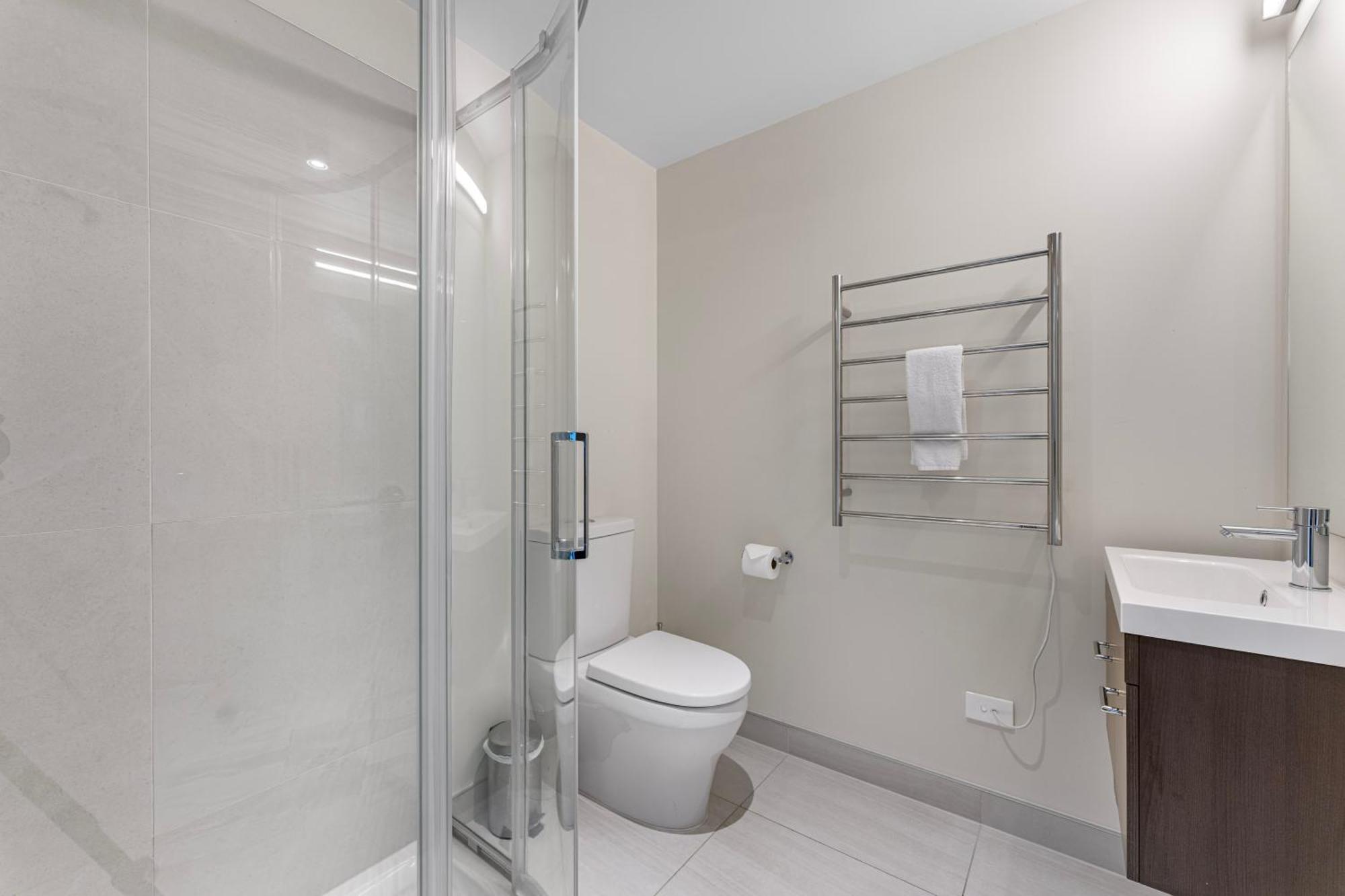 Queenstown Studio - 5Mins To Airport - Aircond - Free Wifi - Walk To Centre Екстериор снимка